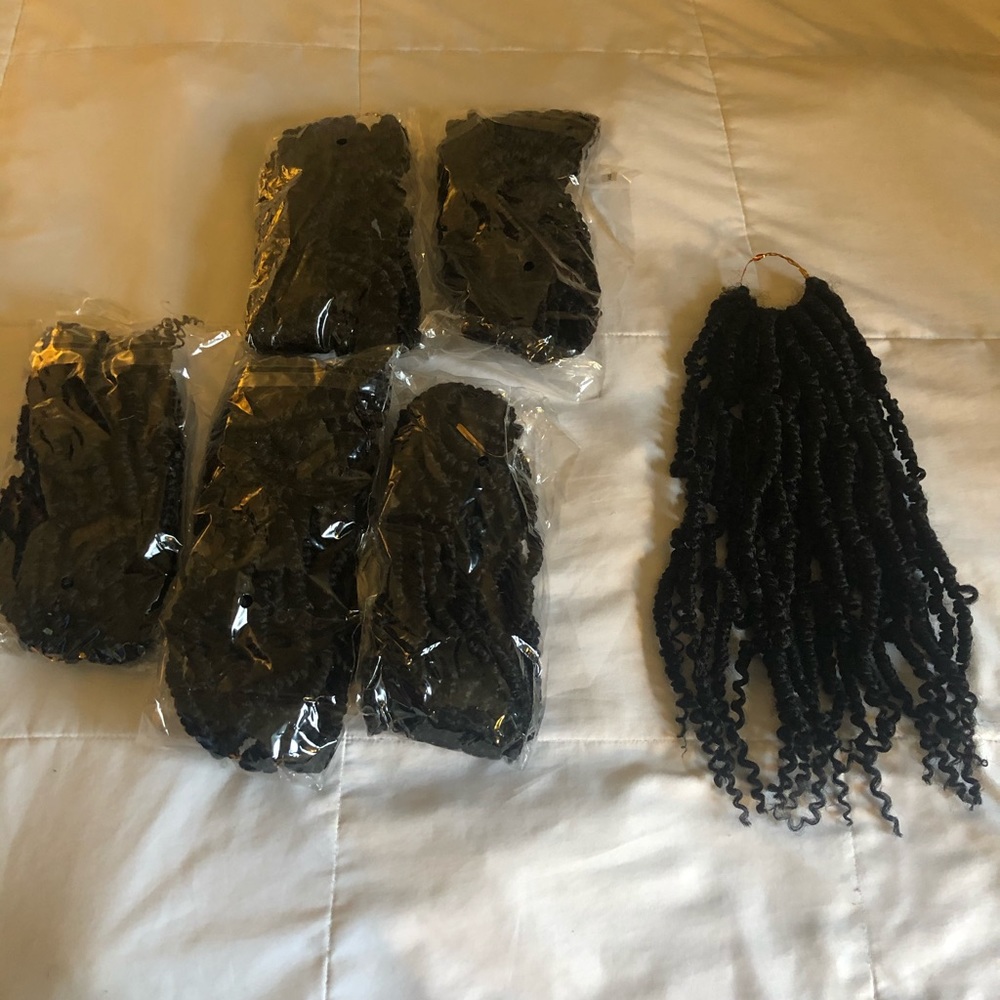 Bomb twist crochet hair extension 6 pack